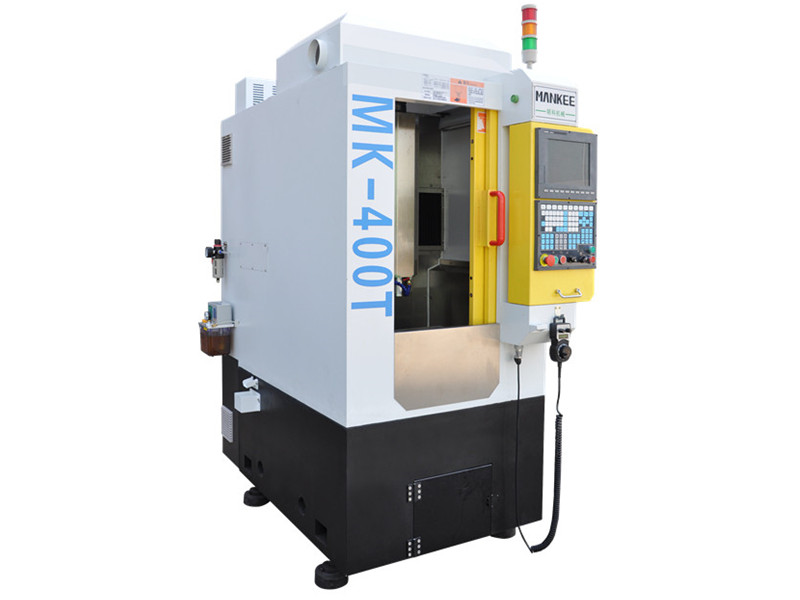 鉆攻機廠家解釋：精雕機與多頭雕銑機有什么區(qū)別？